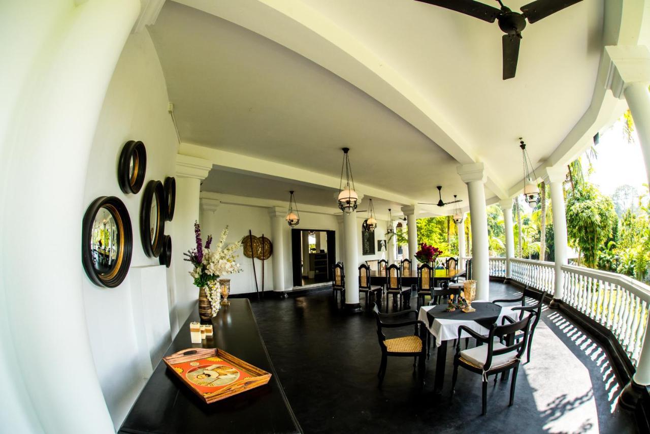 Tropical House - Jungleside Villa Hikkaduwa Exterior photo
